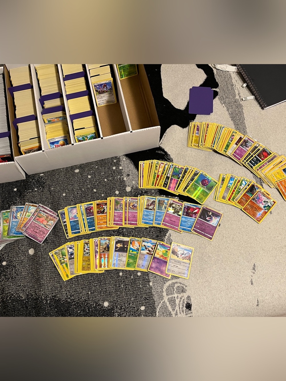 š„ POKĆMON RANDOM 50-CARD LOT š„ - Picture 1 of 8